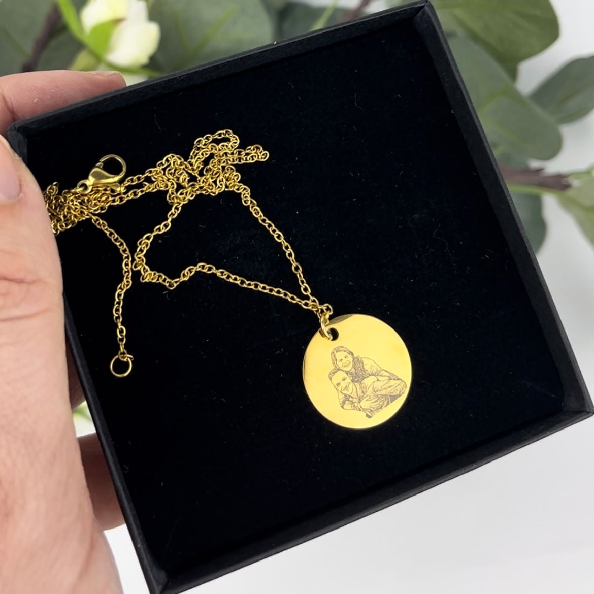 Lifelike Image Necklace - Always Buddies